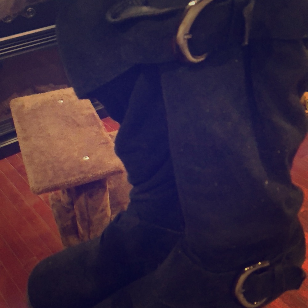 Cute black mid boot final sale